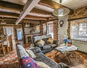 Maison avec barbecue, internet haut débit et terrasse | Vue montagne - Image 4