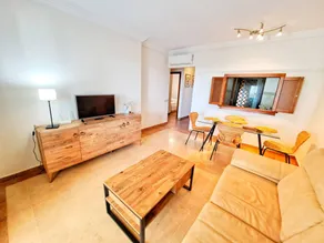 Flat with garden, terrace & pool - Image 5