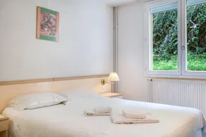 Dedicated room with garden & terrace - Image 2