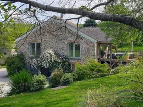 Children-friendly charming cottage with garden | Pets allowed - Image 2