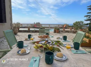 Fully equipped charming gite with terrace, garden & private pool | Sea view | Suitable for remote work | Pets allowed - Image 3