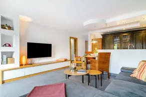 Holiday apartment with BBQ, garden & terrace | Garden view - Image 2