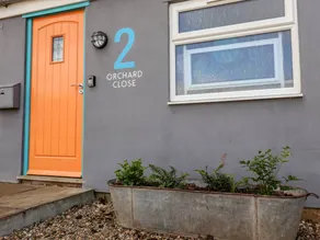 Cottage with garden - Image 3
