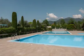 Apartment with garden & pool | Garden view - Image 4