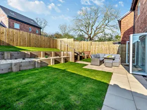 Cottage with garden - Image 3