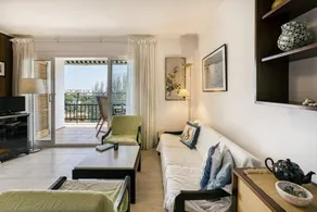 Apartamento vacacional con 3 dormitorios para 4 personas - Image 4