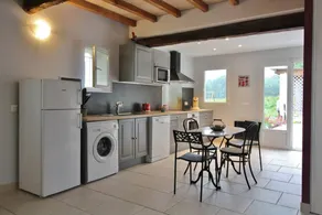 Beautiful gite with garden, terrace & BBQ - Image 2