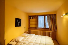 Holiday apartment with sauna & private pool | Mountain view | Next to the ski - Image 4