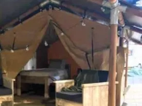 Tent with heated pool - Image 4