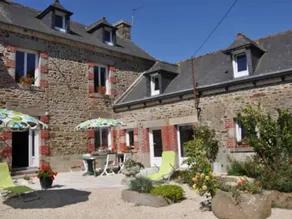 Fully equipped house with terrace, BBQ & garden | Garden view - Image 2