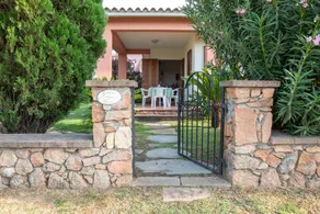 Family-oriented beautiful villa with garden, terrace & BBQ | Garden view - Image 4