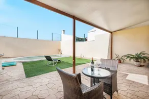Familienfreundliche gemütliche Villa mit privatem Pool, Grill und Terrasse - Image 2