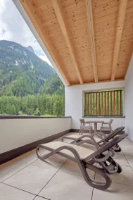 Family-oriented flat with terrace | Dogs allowed - Image 5