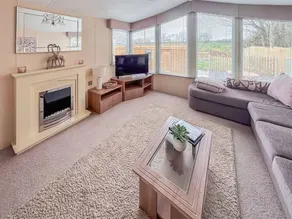 Family-oriented nice cottage with garden | River view - Image 2