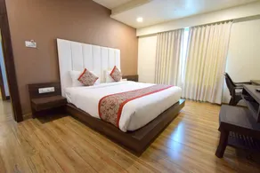 Hotel Pari - Image 2