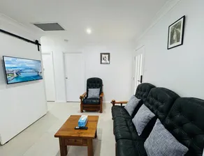 Holiday home | City view - Image 2