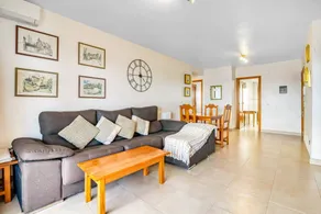Flat with pool & terrace | Sea view - Image 5