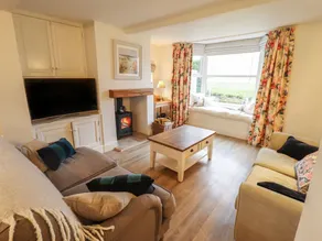 Fully equipped cottage with garden | Pet-friendly - Image 4