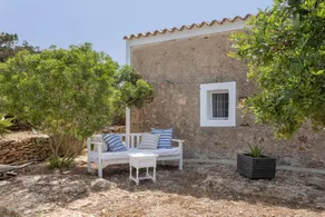 Cottage with terrace, BBQ & garden | Garden view - Image 5