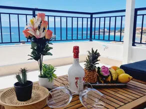 Fully equipped charming flat with terrace | Sea view | Close to the beach - Image 3