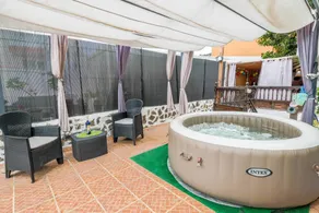 House with hot tub & terrace | Sea view - Image 2