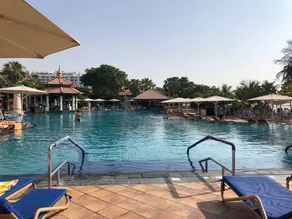 Children-friendly holiday apartment with pool | Beach view | Close to the beach | Good for workation - Image 3