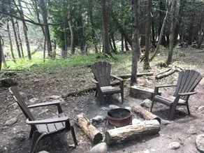 Rural Cabin Surrounded by Beautiful Nature in Ontario - Image 5
