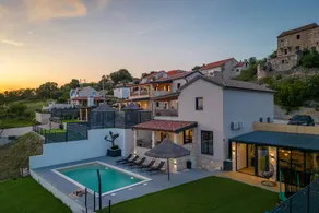 Family-oriented nice villa with barbecue | Sea view - Image 5