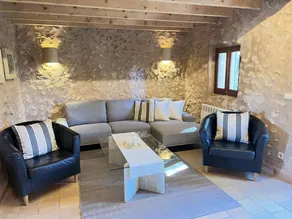 Incantevole casa adatta alle famiglie con piscina, terrazza e barbecue - Image 5