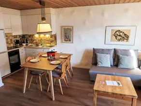 Flat with terrace, garden & sauna | Mountain view - Image 3