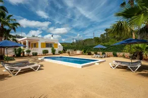 Finca avec piscine privée, terrasse et jardin | Vue jardin - Image 3