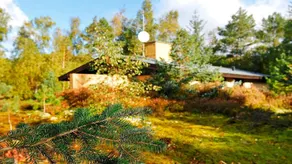 Holiday home with sauna & terrace - Image 4