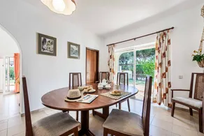 Villa entièrement équipée avec piscine privée, barbecue et terrasse - Image 3