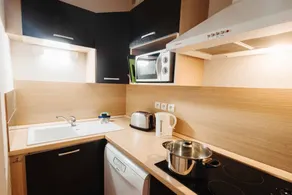 Child-friendly beautiful flat with terrace & pool | Ski nearby - Image 3