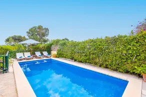 Villa with private pool, garden & terrace - Image 3