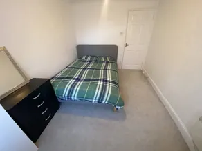 Double bedroom in London Kingston (Cozy double bedroom) - Image 5