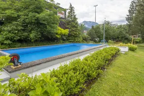 Appartamento con terrazza, griglia e piscina | Vista sulla montagna | Accanto allo sci | Ammette animali domestici - Image 2