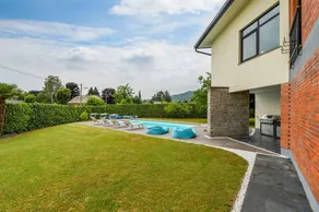 Villa with garden, private pool & barbecue - Image 4