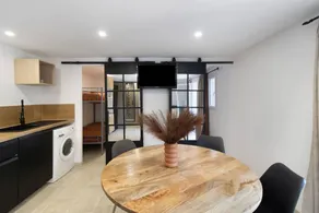 Apartment with garden | Garden view - Image 5