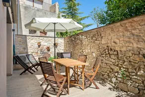 Ferienhaus mit beheiztem Pool, Grill und Terrasse - Image 2