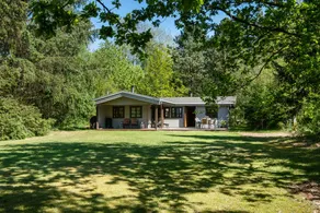 House with BBQ, terrace & garden - Image 2