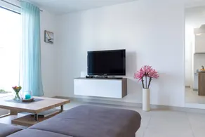 Charming flat with terrace | Beach nearby - Image 5
