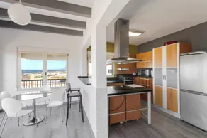 Apartment with garden, barbeque & pool - Image 3