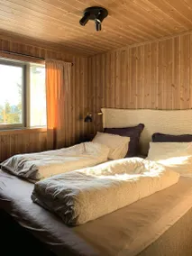 Holiday home with barbeque, terrace & garden - Image 4