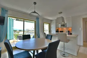 Appartement avec piscine et terrasse - Image 2