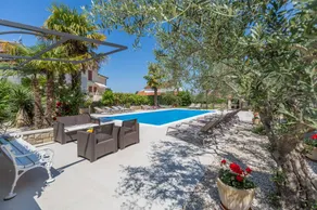 Apartamento con terraza, piscina y barbacoa | Ideal para teletrabajar - Image 4