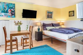 Apartment 'Blue' with Private Terrace, Shared Garden and Wi-Fi - Image 2