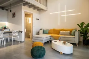 Villa Dias Guest House – Sea & Mountain Views, Pet Friendly - Image 2