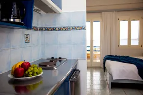 Holiday apartment with garden & terrace | Garden view - Image 4