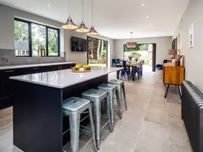 Children-friendly nice cottage with jacuzzi, garden & BBQ | River view | Dogs allowed - Image 5